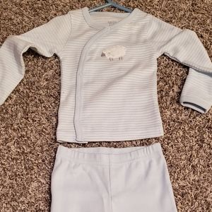 Babys pajama set